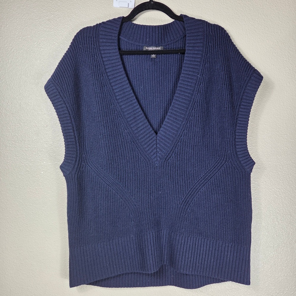Banana Republic 100% Merino Wool Sweater Vest Women's S Navy V Neck Chunky Knit